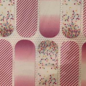 Jamberry - Happy Birthday